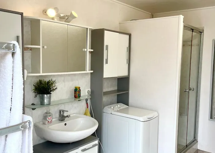 Avec Vue 3* La Roche-Chalais